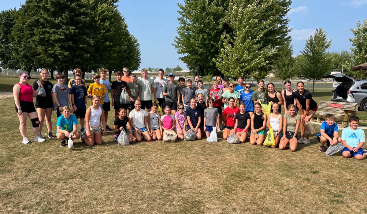Cross Country Community Service - Garbage Pick Up
